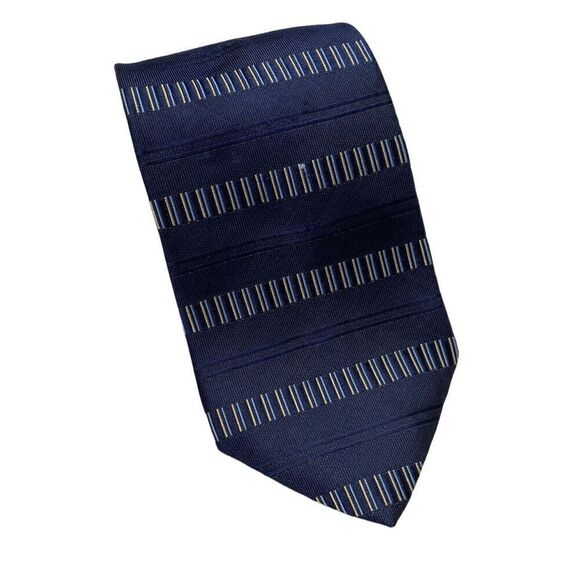 Tommy Hilfiger Tie Men's Blue Stripes 100% Silk 57.5" x 3.5" USA Y2K - Picture 2 of 5